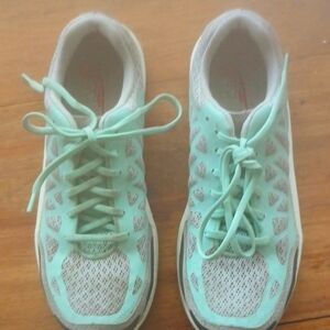 Women's Red Wing 2341 Aluminum Toe Safety Shoes Size 7.5 Athletic Steel Toe